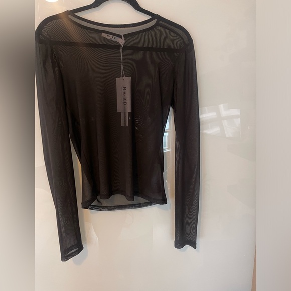 Round Neck Fitted Mesh Top - Picture 2 of 2